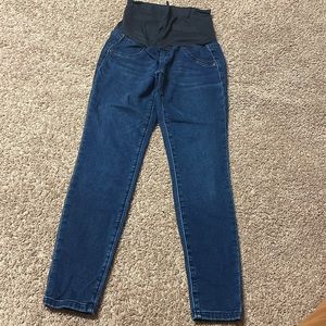 Maternity jeans